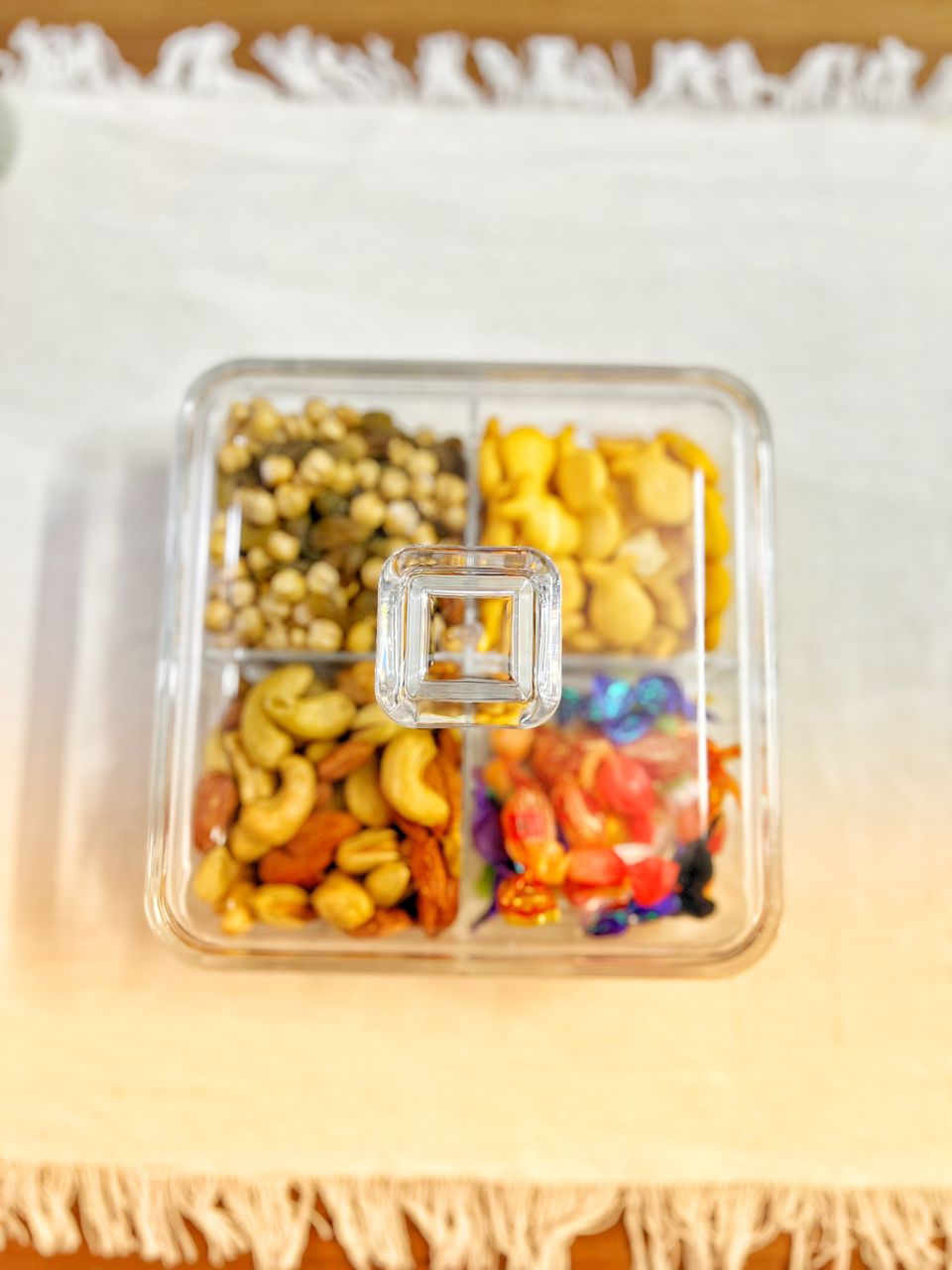 جعبه پذیرایی اکرولیک